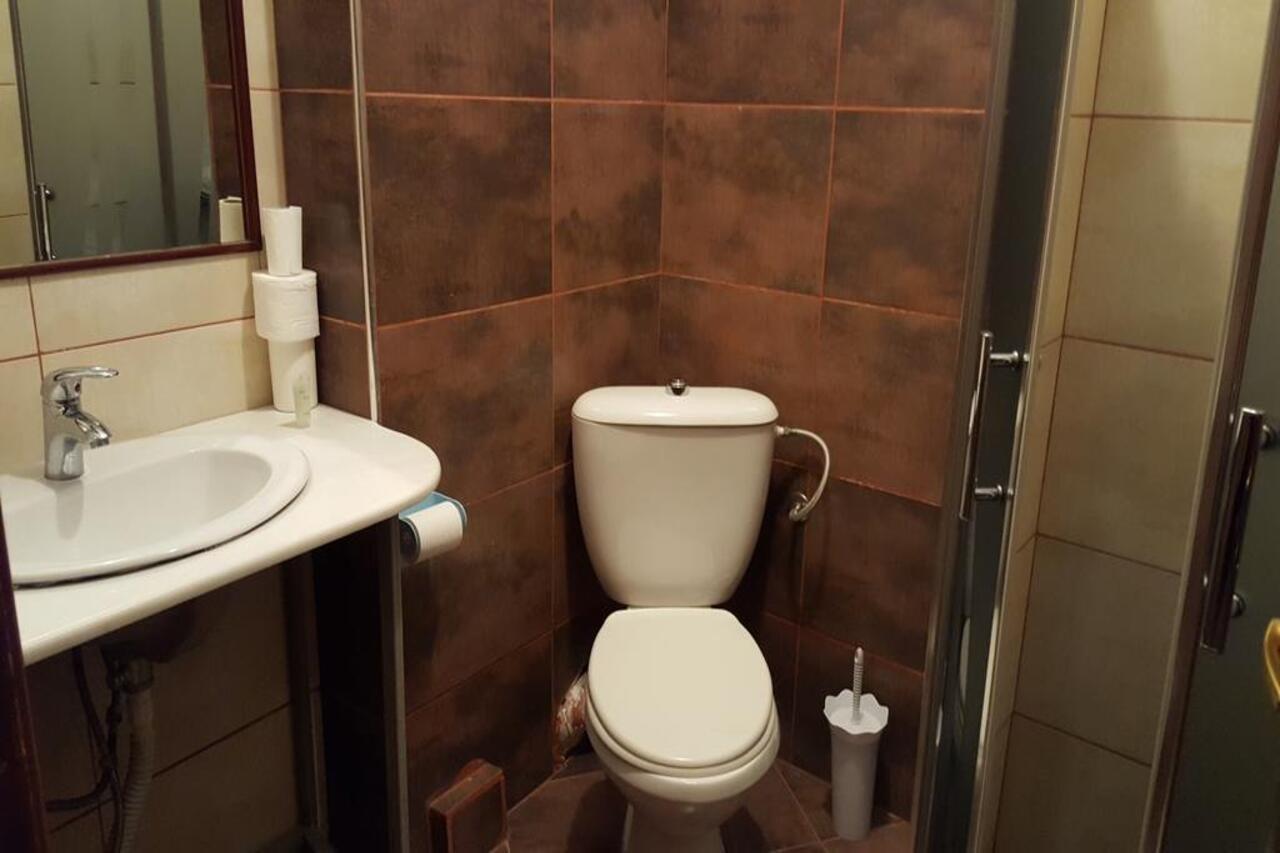 Livia Hotell Tiranë
