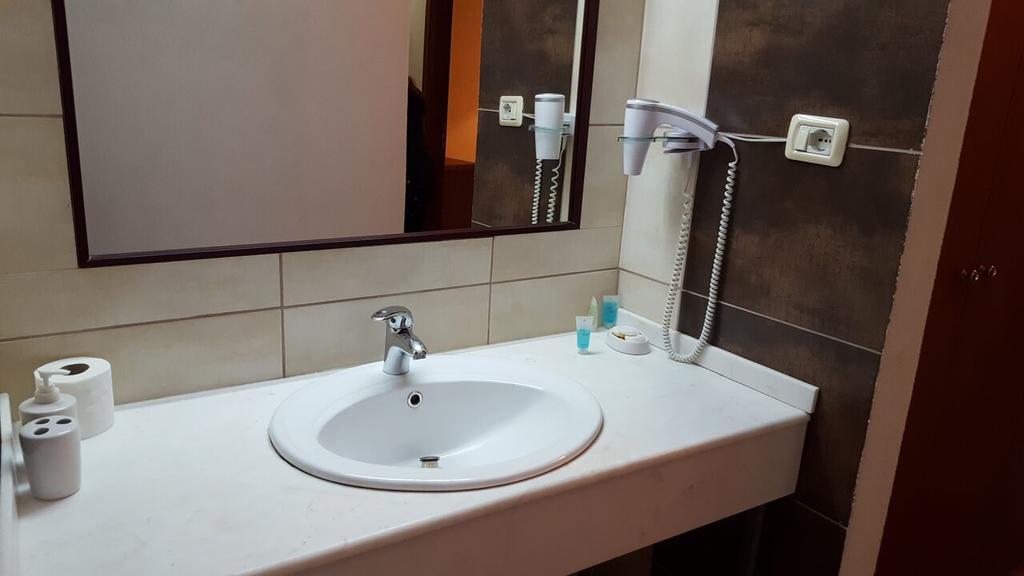 Hotel Livia 3*